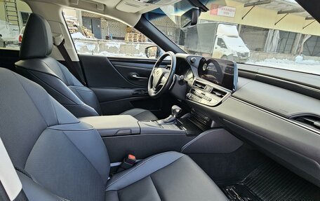 Lexus ES VII, 2021 год, 4 700 000 рублей, 14 фотография
