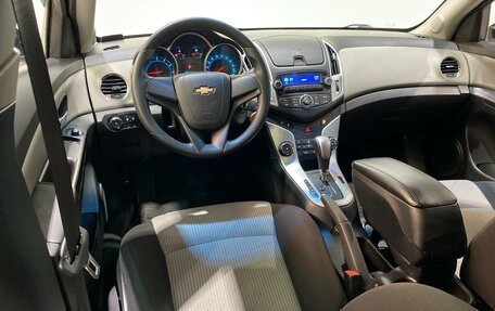 Chevrolet Cruze II, 2012 год, 994 000 рублей, 6 фотография