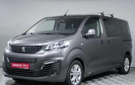 Peugeot Traveller I, 2018 год, 2 420 000 рублей, 1 фотография