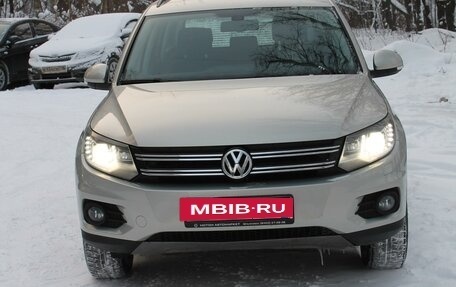 Volkswagen Tiguan I, 2013 год, 1 800 000 рублей, 5 фотография