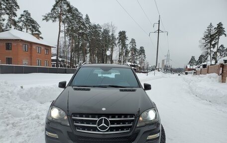 Mercedes-Benz M-Класс, 2011 год, 1 900 000 рублей, 8 фотография