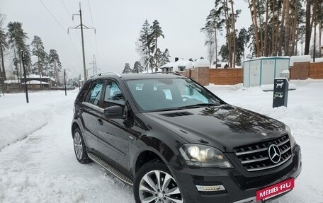 Mercedes-Benz M-Класс, 2011 год, 1 900 000 рублей, 13 фотография