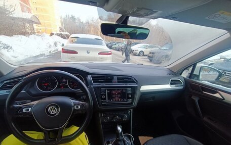 Volkswagen Tiguan II, 2018 год, 2 150 000 рублей, 6 фотография