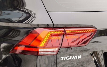 Volkswagen Tiguan II, 2020 год, 2 449 000 рублей, 11 фотография