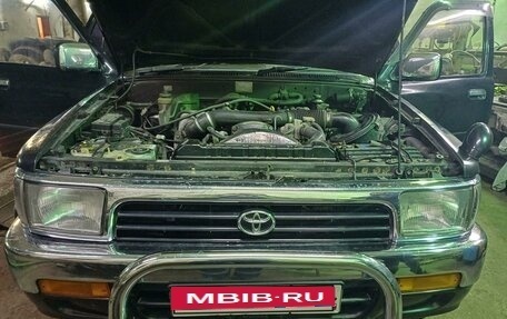 Toyota Hilux Surf III рестайлинг, 1993 год, 580 000 рублей, 4 фотография