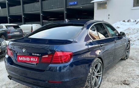 BMW 5 серия, 2011 год, 1 550 000 рублей, 5 фотография