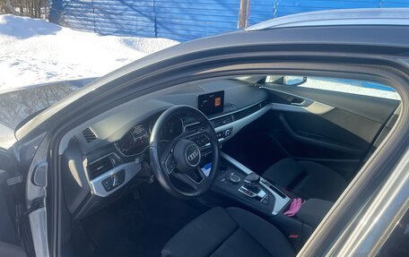 Audi A4, 2018 год, 2 280 000 рублей, 6 фотография