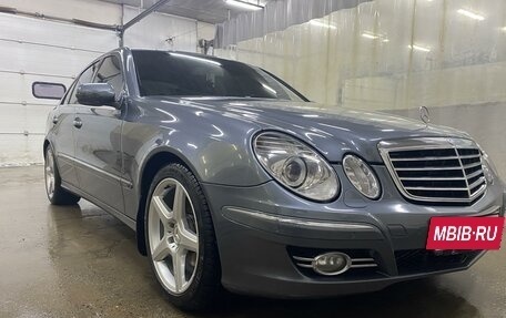 Mercedes-Benz E-Класс, 2007 год, 1 550 000 рублей, 24 фотография