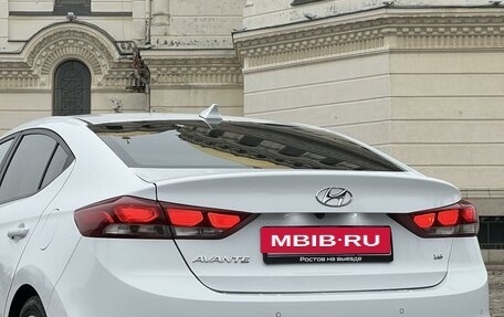 Hyundai Avante, 2017 год, 1 690 000 рублей, 10 фотография