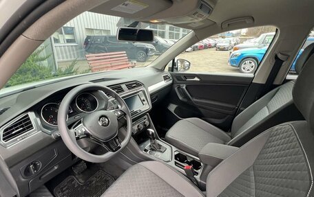 Volkswagen Tiguan II, 2021 год, 3 050 000 рублей, 8 фотография