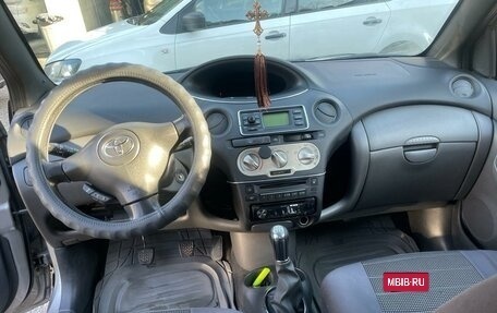 Toyota Yaris I рестайлинг, 2003 год, 530 000 рублей, 5 фотография