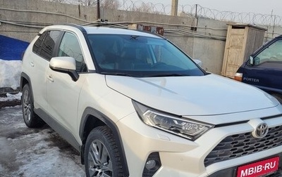 Toyota RAV4, 2022 год, 5 100 000 рублей, 1 фотография