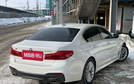 BMW 5 серия, 2018 год, 3 750 000 рублей, 3 фотография