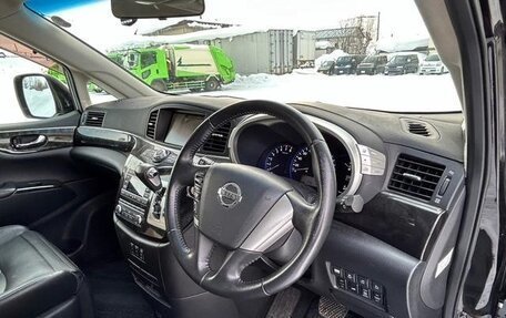 Nissan Elgrand III, 2011 год, 835 000 рублей, 25 фотография