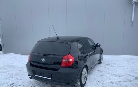 BMW 1 серия, 2010 год, 800 000 рублей, 7 фотография