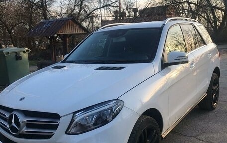 Mercedes-Benz GLE, 2017 год, 3 100 000 рублей, 2 фотография