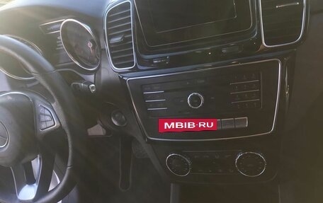 Mercedes-Benz GLE, 2017 год, 3 100 000 рублей, 8 фотография