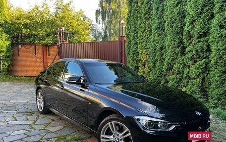 BMW 3 серия, 2018 год, 2 900 000 рублей, 2 фотография