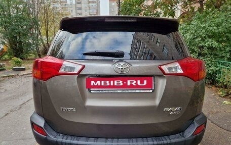 Toyota RAV4, 2013 год, 2 200 000 рублей, 4 фотография