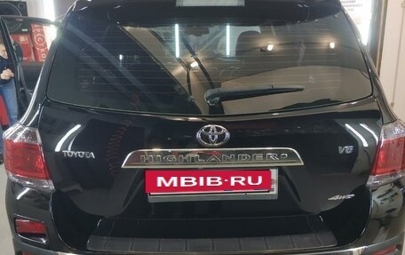 Toyota Highlander III, 2011 год, 2 500 000 рублей, 3 фотография