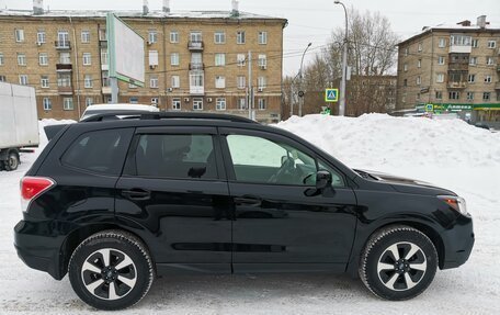 Subaru Forester, 2016 год, 2 290 000 рублей, 6 фотография