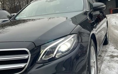 Mercedes-Benz E-Класс, 2018 год, 3 890 000 рублей, 1 фотография