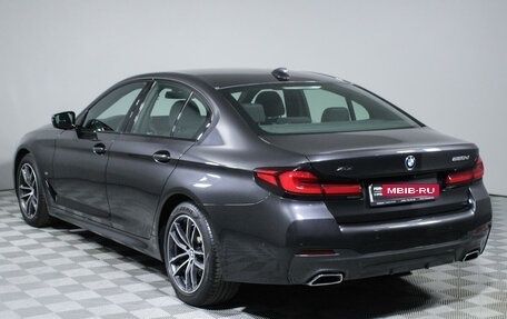 BMW 5 серия, 2020 год, 4 700 000 рублей, 7 фотография
