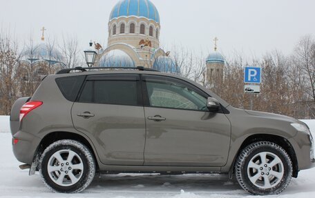 Toyota RAV4, 2011 год, 1 750 000 рублей, 4 фотография
