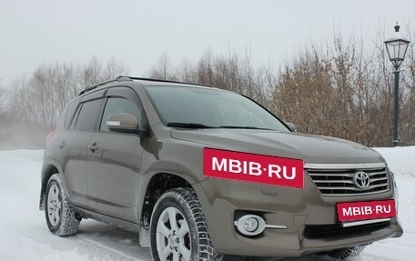 Toyota RAV4, 2011 год, 1 750 000 рублей, 3 фотография
