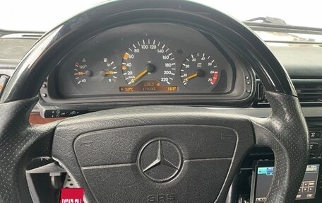 Mercedes-Benz G-Класс W463 рестайлинг _ii, 1998 год, 1 650 000 рублей, 11 фотография