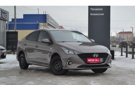 Hyundai Solaris II рестайлинг, 2021 год, 1 900 000 рублей, 3 фотография