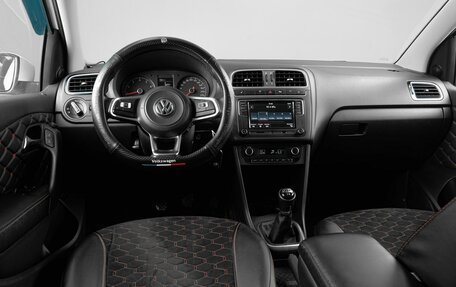 Volkswagen Polo VI (EU Market), 2019 год, 1 699 000 рублей, 6 фотография