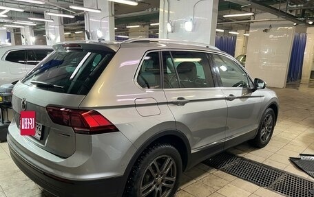 Volkswagen Tiguan II, 2019 год, 3 380 000 рублей, 5 фотография