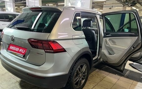 Volkswagen Tiguan II, 2019 год, 3 380 000 рублей, 22 фотография