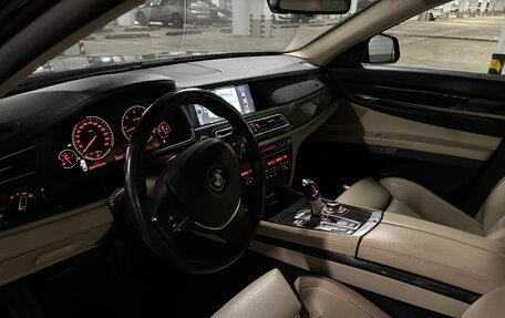 BMW 7 серия, 2011 год, 1 800 000 рублей, 13 фотография