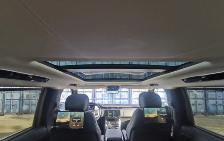 Land Rover Range Rover IV рестайлинг, 2023 год, 32 990 000 рублей, 36 фотография