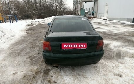 Audi A4, 1996 год, 260 000 рублей, 4 фотография