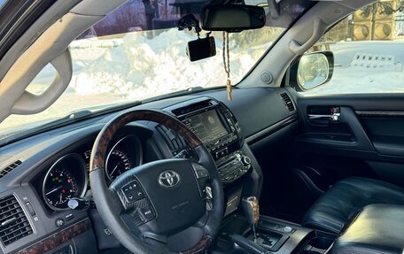 Toyota Land Cruiser 200, 2015 год, 4 750 000 рублей, 9 фотография