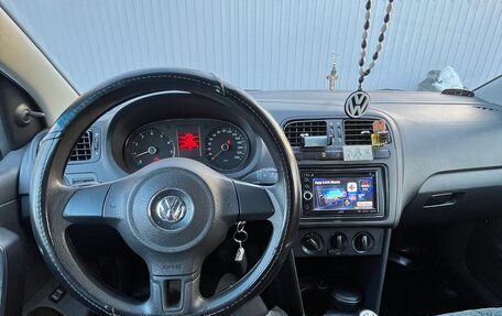 Volkswagen Polo VI (EU Market), 2012 год, 870 000 рублей, 10 фотография