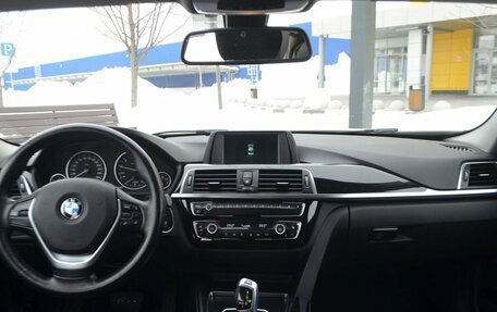 BMW 3 серия, 2017 год, 2 190 300 рублей, 6 фотография