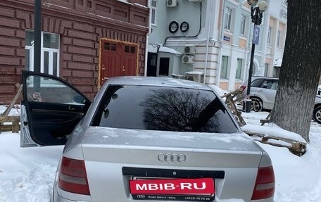 Audi A4, 2000 год, 350 000 рублей, 8 фотография