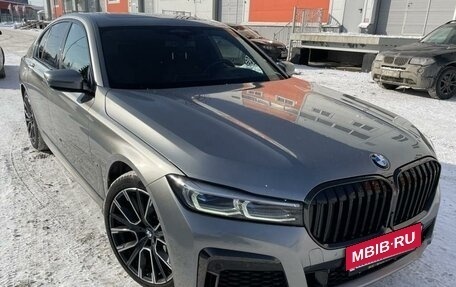 BMW 7 серия, 2019 год, 7 390 000 рублей, 4 фотография