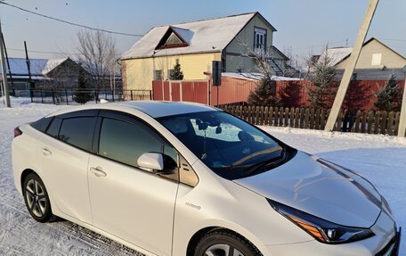 Toyota Prius IV XW50, 2019 год, 2 397 000 рублей, 2 фотография