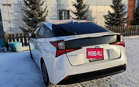 Toyota Prius IV XW50, 2019 год, 2 397 000 рублей, 8 фотография