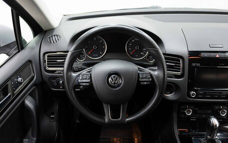 Volkswagen Touareg III, 2013 год, 2 149 000 рублей, 17 фотография