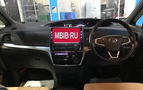 Toyota Estima III рестайлинг -2, 2019 год, 2 300 000 рублей, 7 фотография