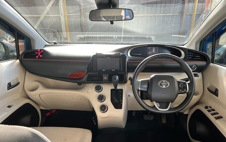 Toyota Sienta II, 2017 год, 1 300 000 рублей, 9 фотография