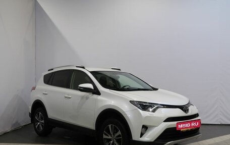 Toyota RAV4, 2016 год, 2 550 000 рублей, 3 фотография