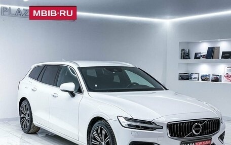 Volvo V60 II, 2018 год, 2 780 000 рублей, 6 фотография