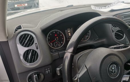 Volkswagen Tiguan I, 2011 год, 1 400 000 рублей, 2 фотография